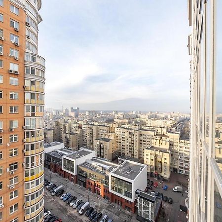 Luxury Apartments Smartplaza Obolon Metro Minskai Киев Екстериор снимка